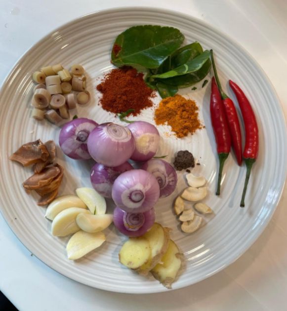 Nyonya Kapitan Chicken Curry