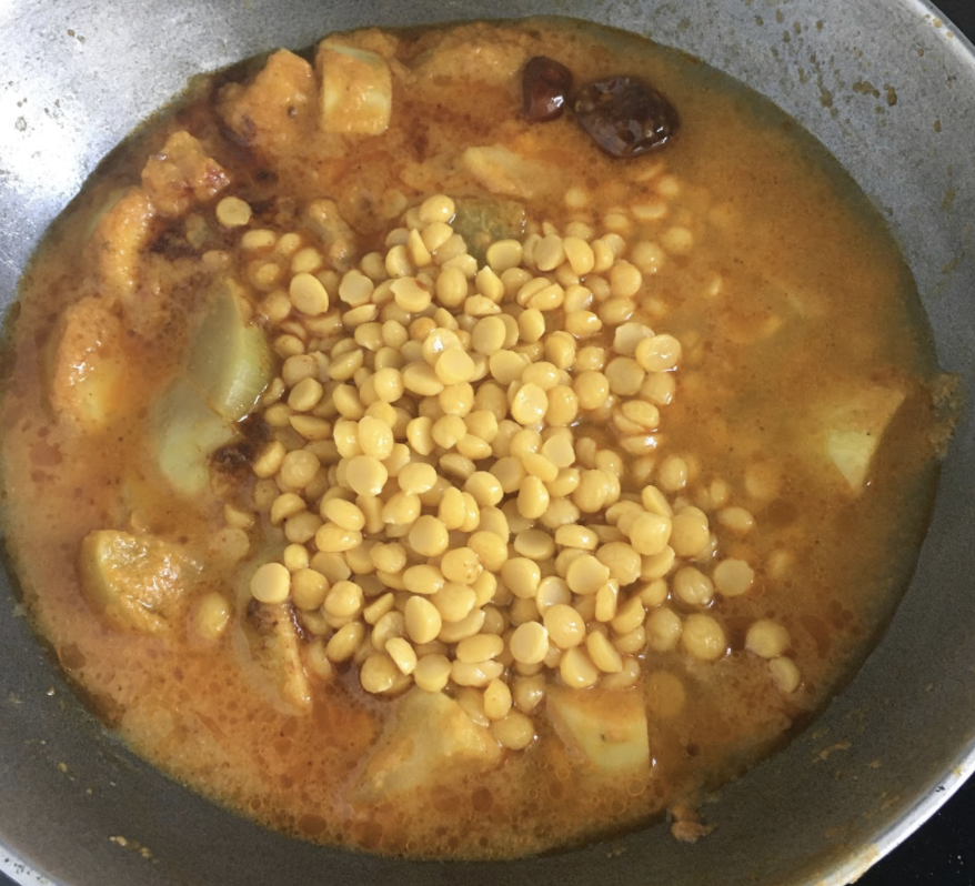 Garnishing the Curry
