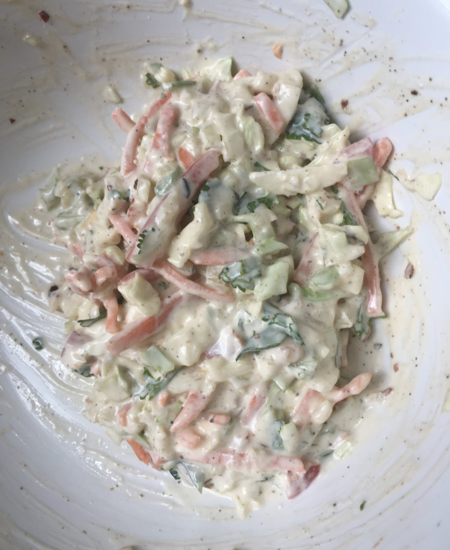 Heat a tavaa or skillet Lightly butter the bread on one side only and toast it ( butter side down ) until golden and crisp Remove and keep aside Now apply generous amount of chutney to the toasted golden side of the bread Put the prepared dahi mixture onto the chutney