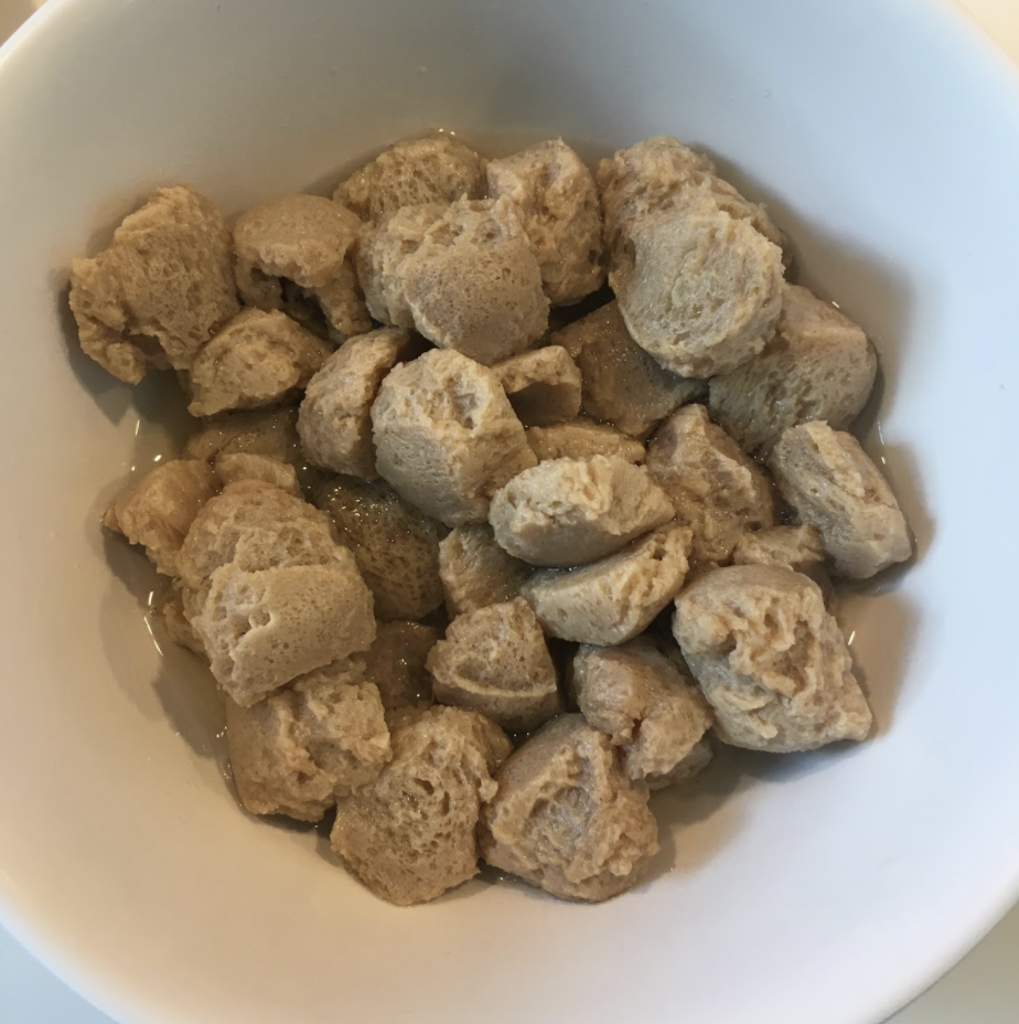 Soak the soya chunks in hot water for half hour. Drain. Pressure cook the soya chunks with water and salt for 1-2 whistles only. Drain and discard the liquid. Keep aside Heat oil in a large pot or kadhai Add bay leaf ,ginger , garlic Fry for 1 min Add potatoes and carrot. Fry for 2-3 mins Now add onions Fry for 1-2 mins Add all the powdered spices Fry for 1 min Add all the remaining vegetables, salt, sugar and vinegar Fry these vegetables for 2-3 mins
