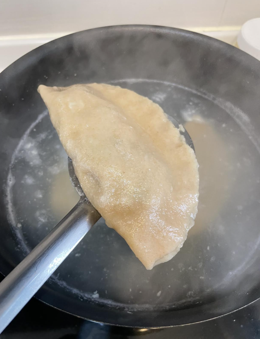 Slicing cooked fara