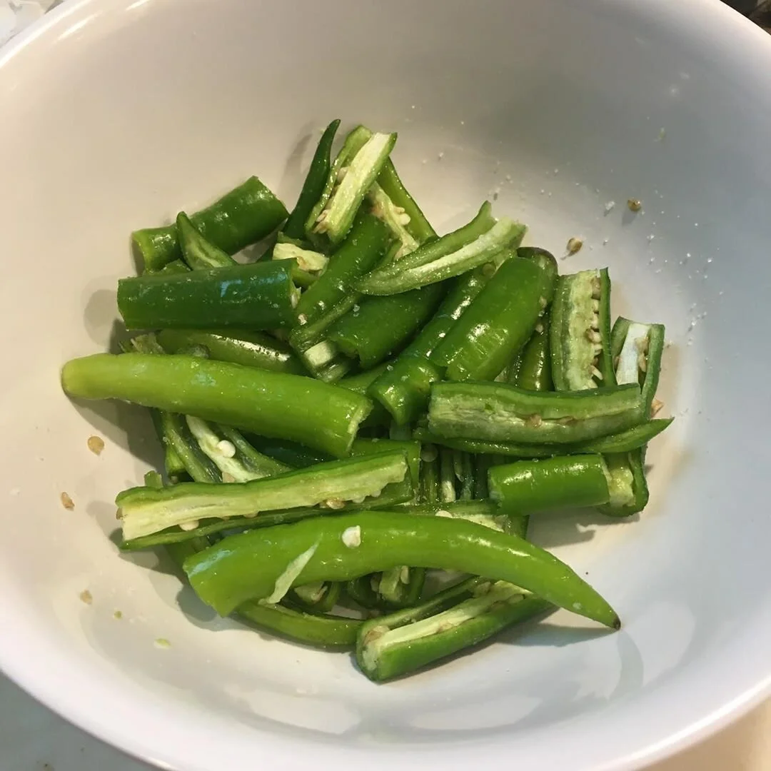 Preparing Green Chilies